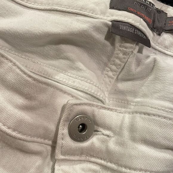 Torrid white vintage stretch crop boyfriend 🌻 - Picture 8 of 8